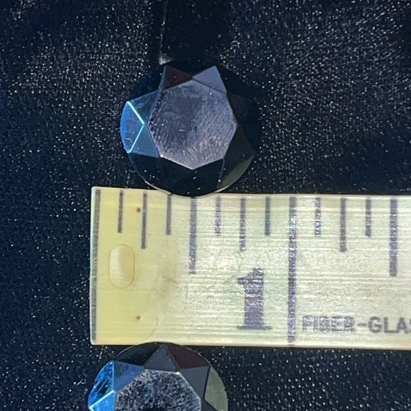 Vintage Black Velvet Gorgeous Lined Tailored And Fitted Button Front Jacket - Picture 13 of 15